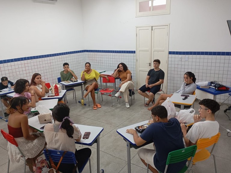reunião-clube-leitura.jpeg