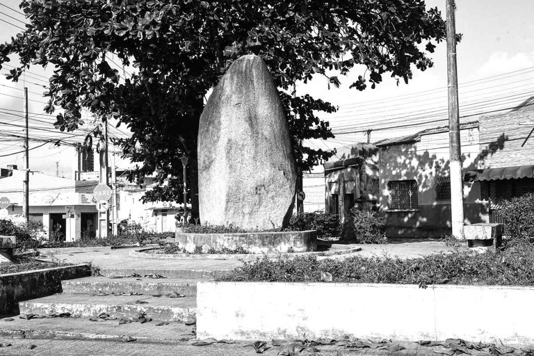 PRAÇA DA PEDRA-F-ORTILO ANTÔNIO (1).jpg