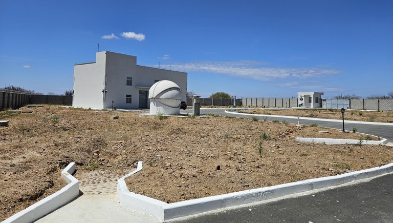 Observatório Astronômico - Frente.jpg