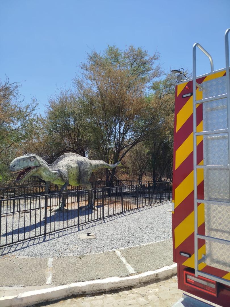Vale dos Dinossauros quinta-feira - Assessoria Corpo de Bombeiros (6).jpeg