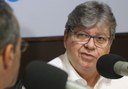 Governador João Azevêdo confirma voo para Portugal