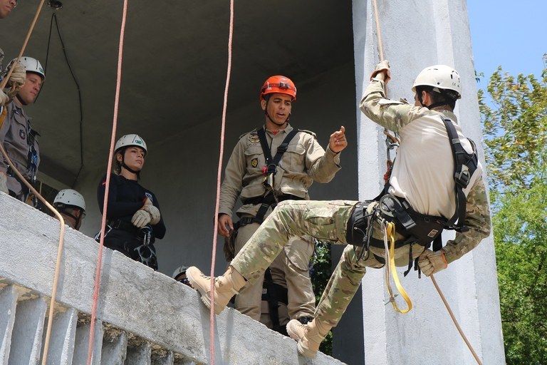 curso-para-bombeiros.jpg