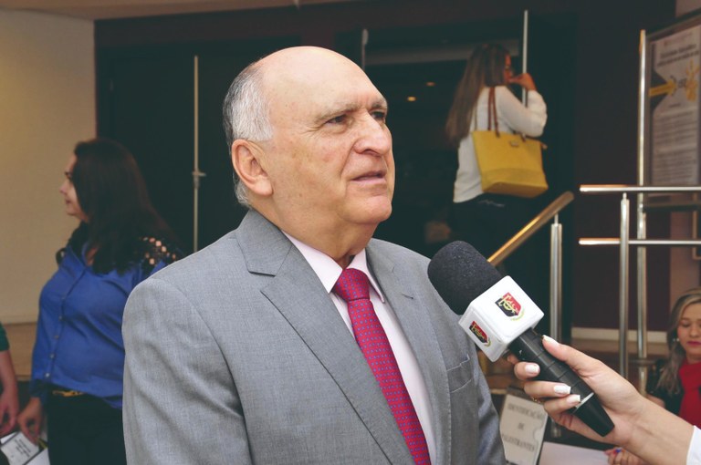 Nominando Diniz_editada.jpg