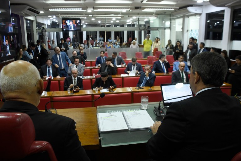 29.04.2025-Sessão Ordinária.Ft.Olenildo (87).jpg