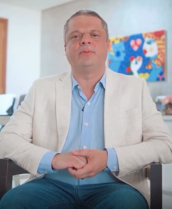 Edvaldo Neto_Foto - Reprodução Instagram edvaldonetocabedelo.jpg