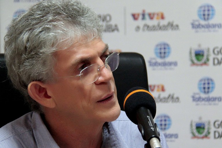 FALA GOVERNADOR1 .jpg