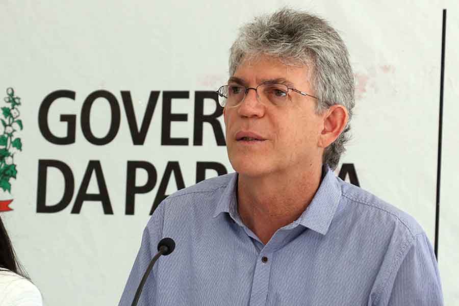 ricardo em coletiva_foto francisco franca (2).jpg