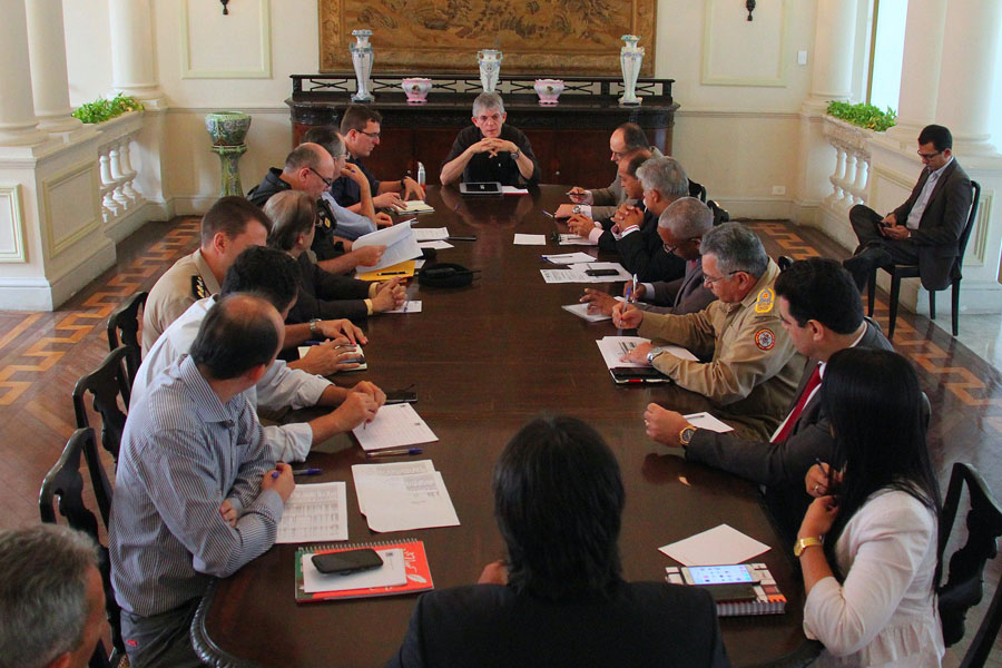 REUNIAO PALACIO.jpg