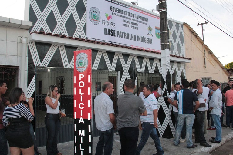 08_04_16 ricardo inaugura obras6.jpg