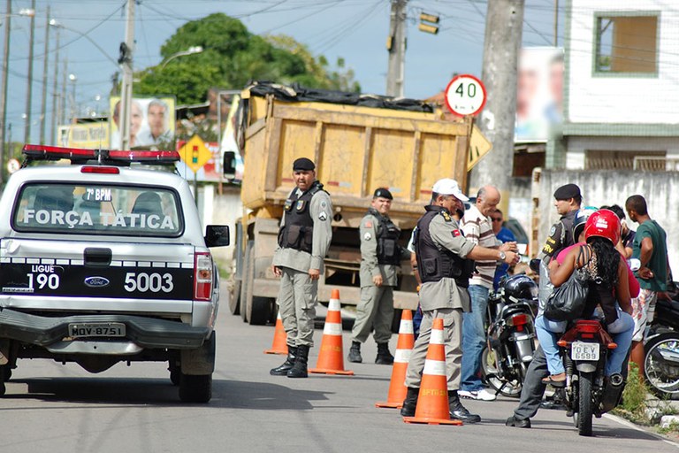 policia.jpg