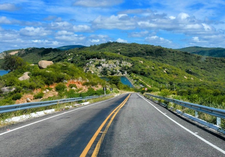 Estrada em Tavares_Secom-PB.jpg