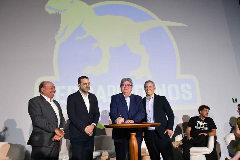 2025.07.14 Terra dos dinossauros © Leonardo Ariel (2).JPG