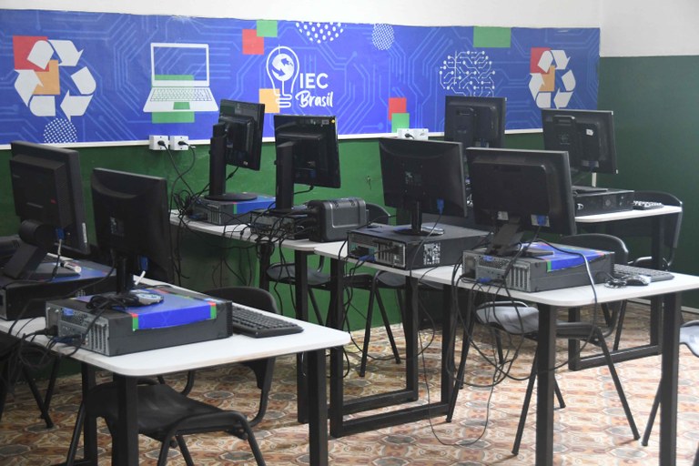 2025.06.09_centro recondicionamento computadores © Roberto Guedes (467).JPG