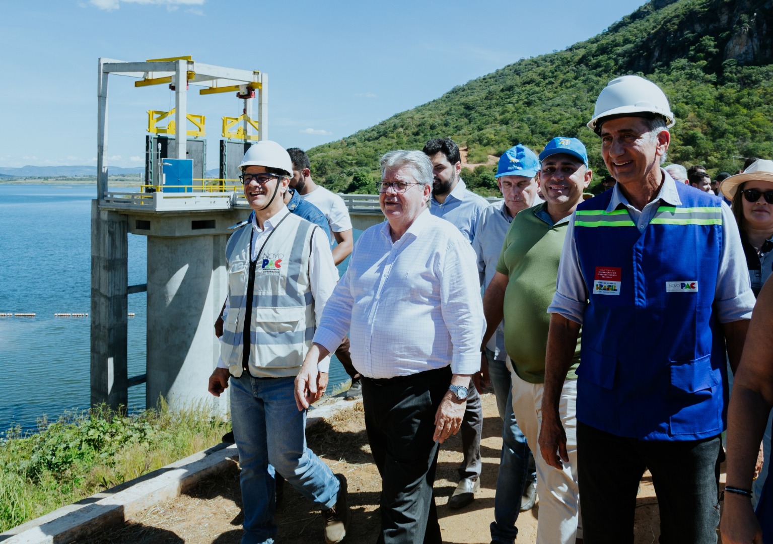 João e Waldez Goes_Foto Secom-PB.jpg