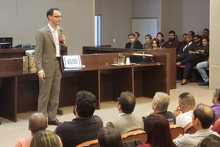 Palestra discute inteligência emocional