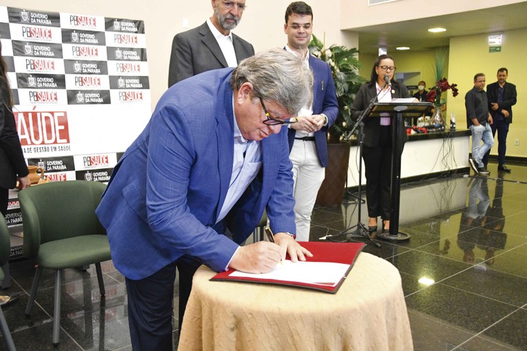 assinatura_trmo_cooperação-foto-edson_matos--(134).jpg