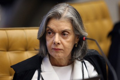 Relatora destacou que a autonomia universitária está entre os princípios constitucionais que garantem toda a forma de liberdade