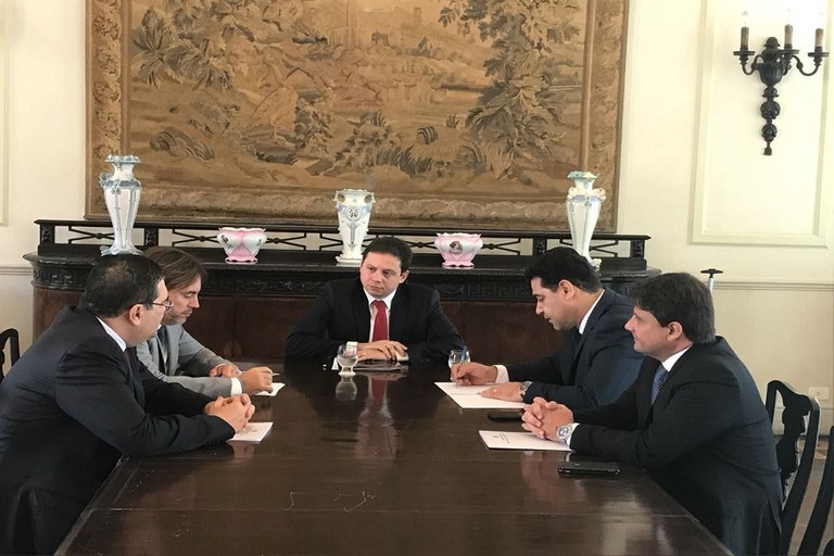 11-11-2017-procuradores.jpg 11-11-2017-procuradores.jpg