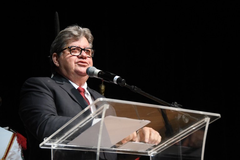 2022.12.19_diplomação eleitos_governador joao azevedo © roberto guedes (1022).JPG