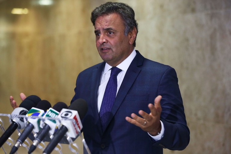 Aécio; Foto - Valter Campanato-Agência Brasil.jpg