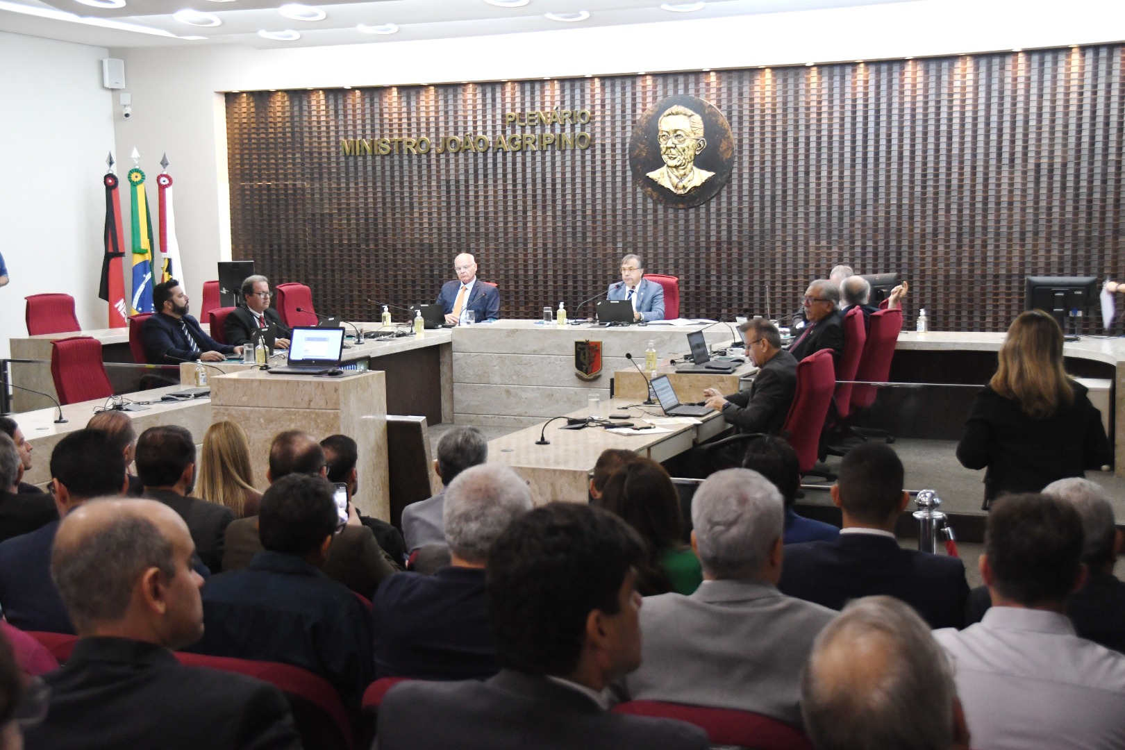 2025.04.23_TCE julgamento alanna galdino © Roberto Guedes (10).jpg