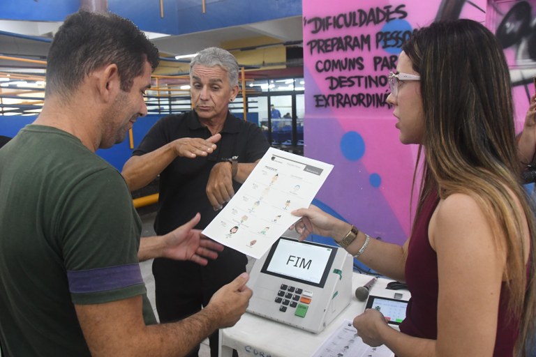 2026.10.20_exercicio do voto FUNAD © Roberto Guedes (67).jpg