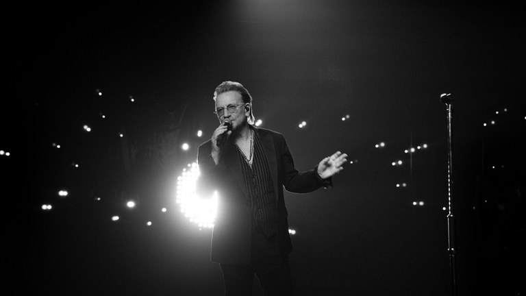 Bono_Stories_Of_Surrender_Photo_0107.jpg.photo_modal_show_home_large.jpg