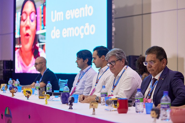 Imagineland_mesa_governador_foto_MaxBritto_Divulgação.jpg.jpg