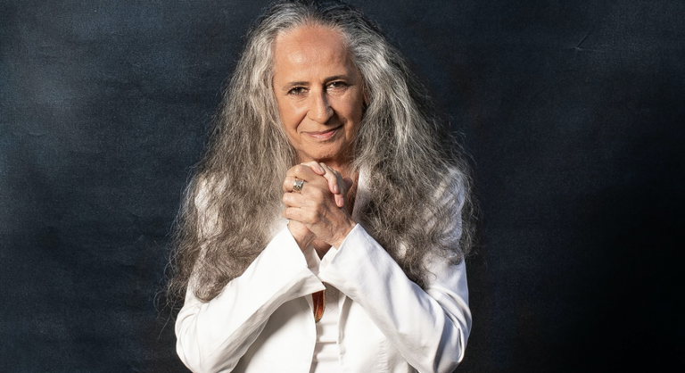 maria-bethania-horz-1-alta-foto-jorge-bispo.png
