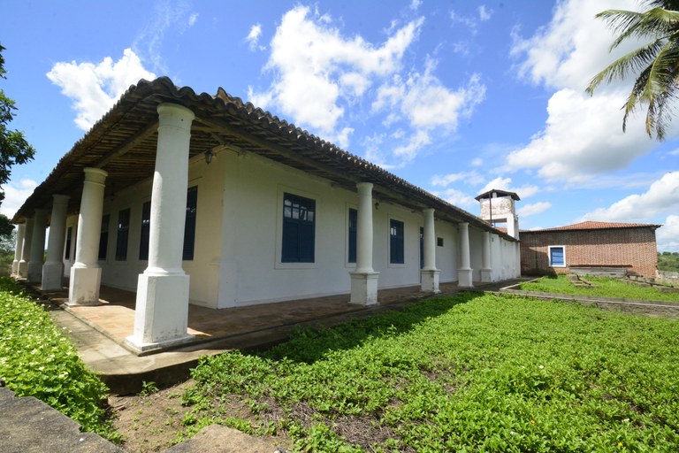 Pilar (Foto Roberto Guedes).JPG