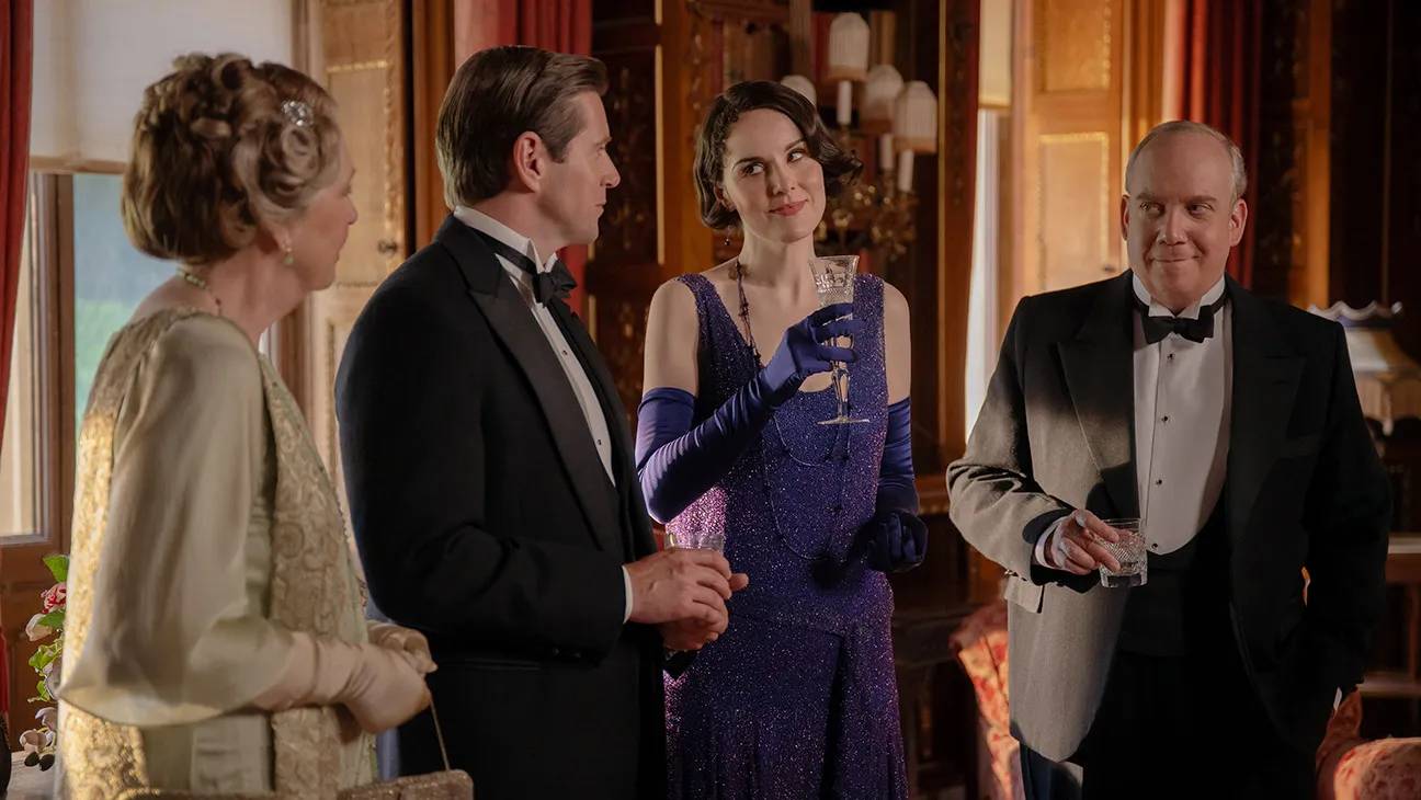 Downton Abbey - O Grande Final - 01.jpg