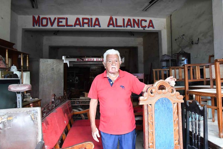 2024.01.16_moveis usados_joao henrique © roberto guedes (46).jpg