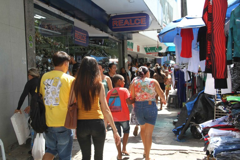 Movimentação mno Comercio_F. Evandro (8).JPG