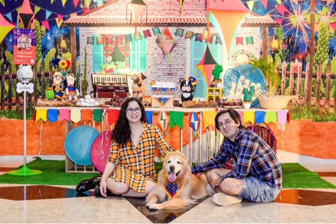 Nina com os tutores_acervo pessoal (3).jpg