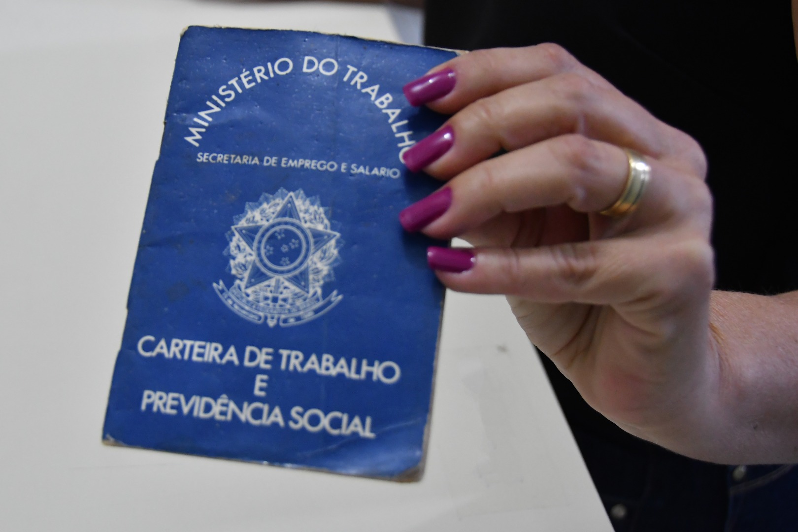 2024.05.16_carteira de trabalho © roberto guedes (4).JPG
