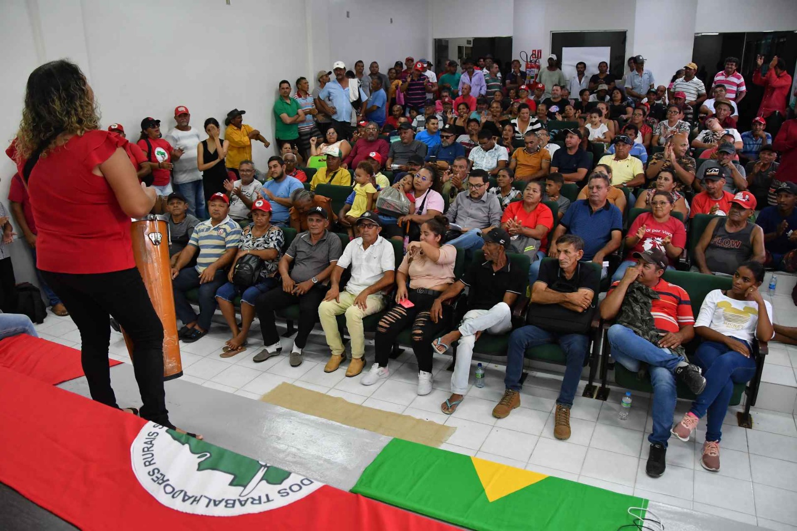 2023.10.16_mst no incra © roberto guedes (7) - Cópia - Cópia.jpg
