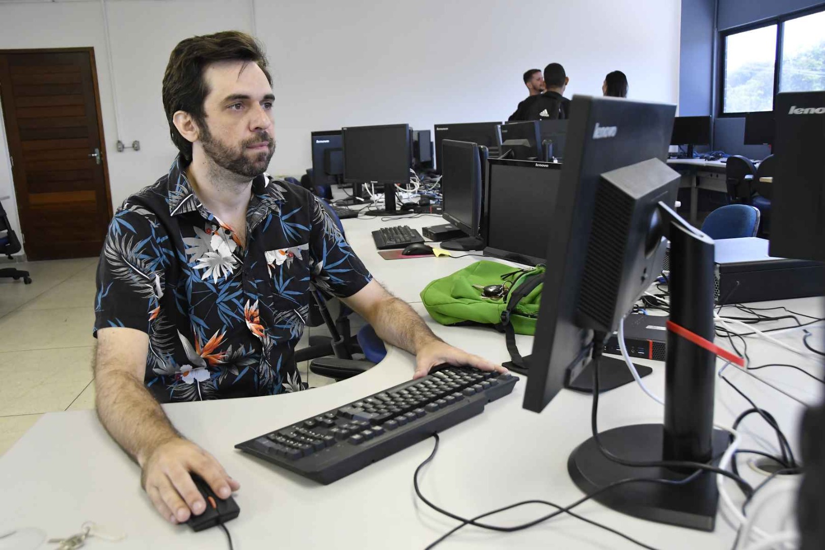 2023.05.08_prof carlos eduardo batista © roberto guedes (2).jpg