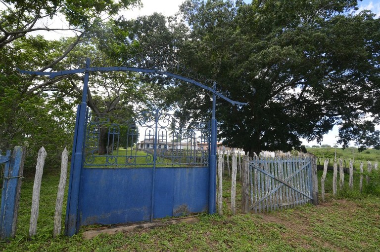 2021.05.13_pilar_engenho corredor_portao © roberto guedes (81).JPG
