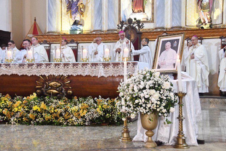 2025.04.21_missa homenagem ao papa (165).JPG