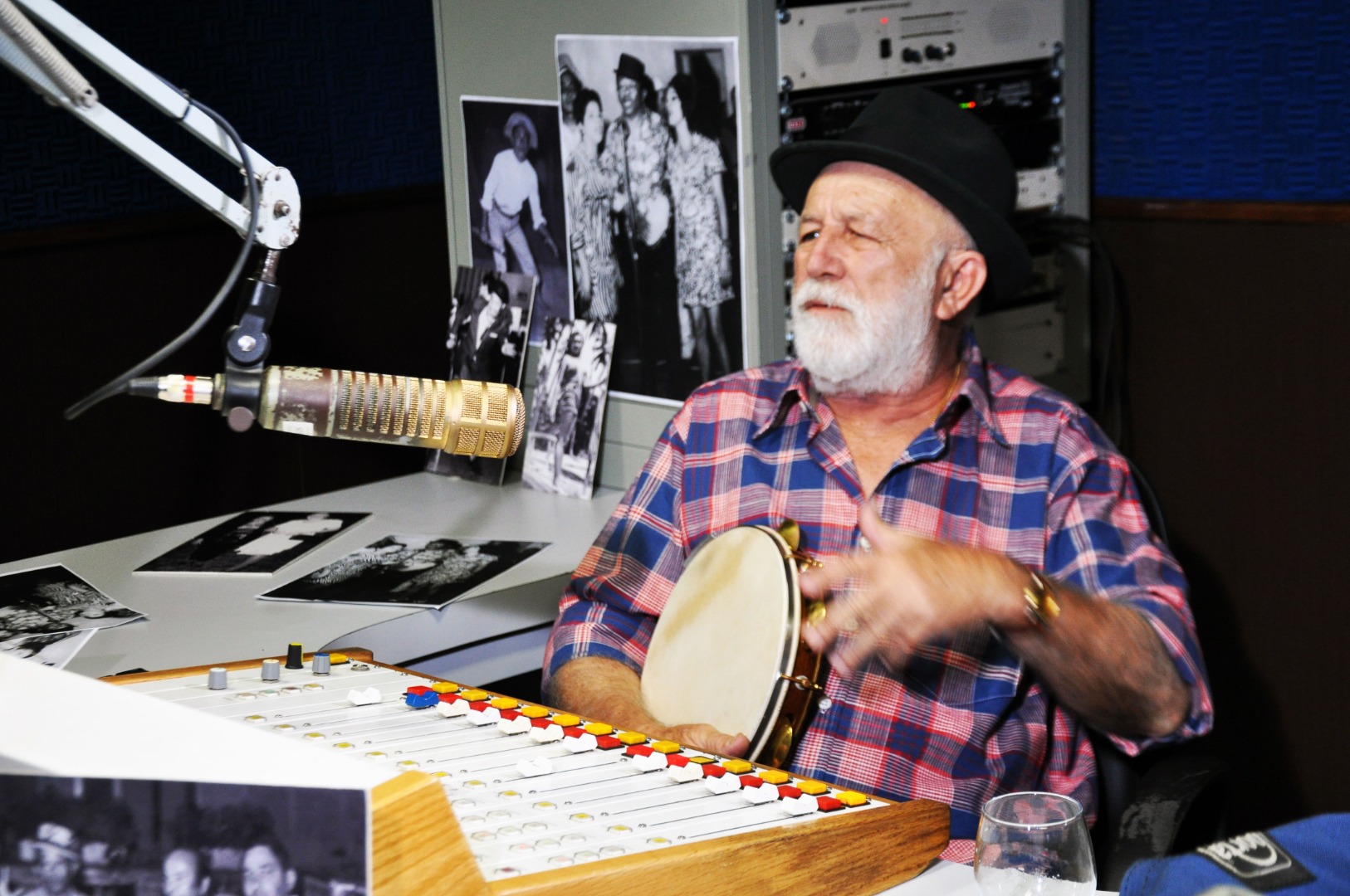 Biliu-de-Campina-na-Radio-tabajara.-foto-MRusso.-18.jpg