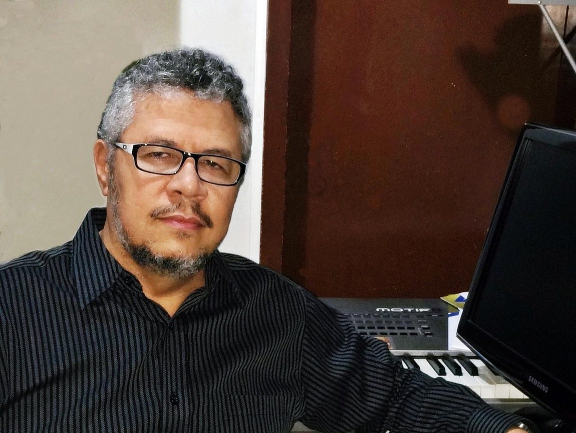Academia Brasileira premia paraibano Eli-Eri