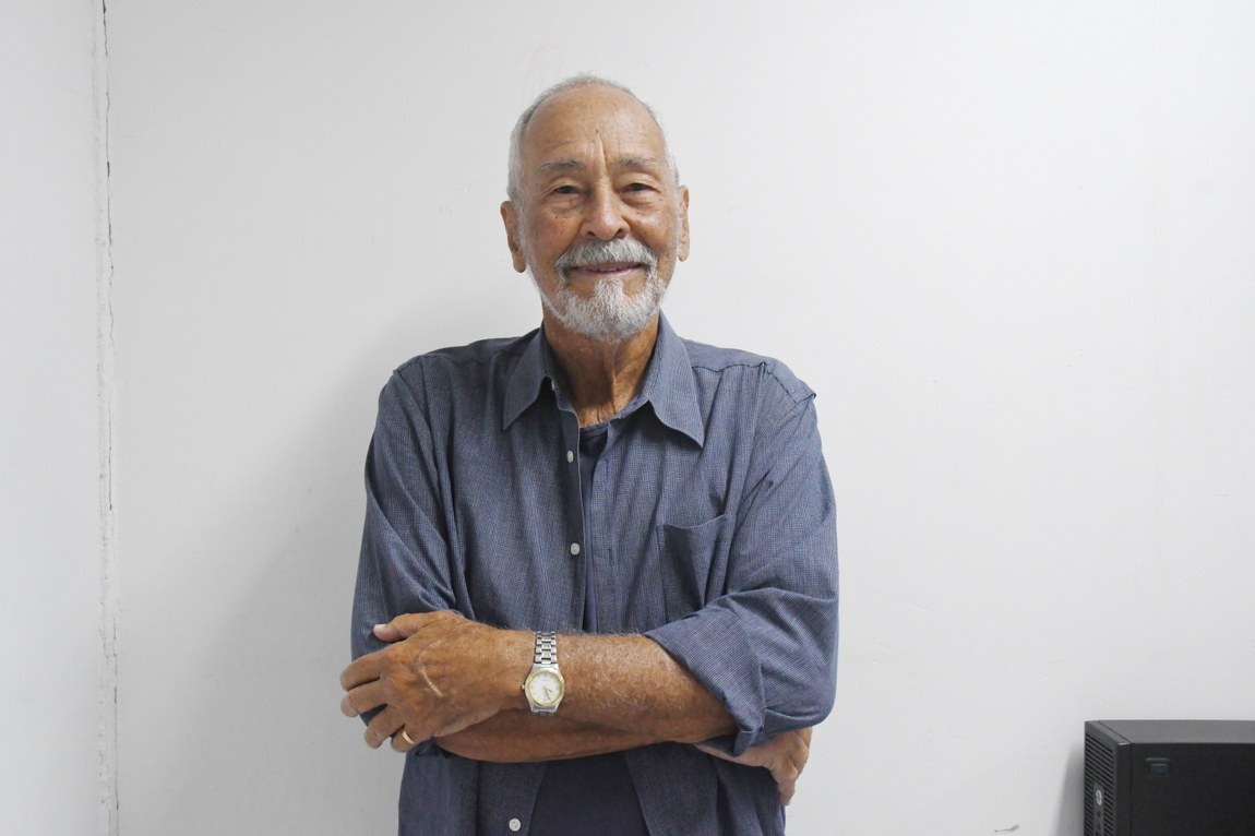 Clemente Rosas lança Ensaios Irreverentes livro hoje
