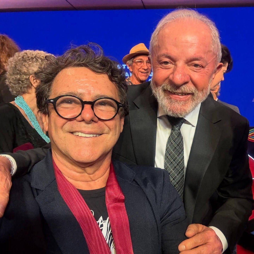 Paraibanos Chico César e Clóvis Júnior recebem a Ordem do Mérito Cultural