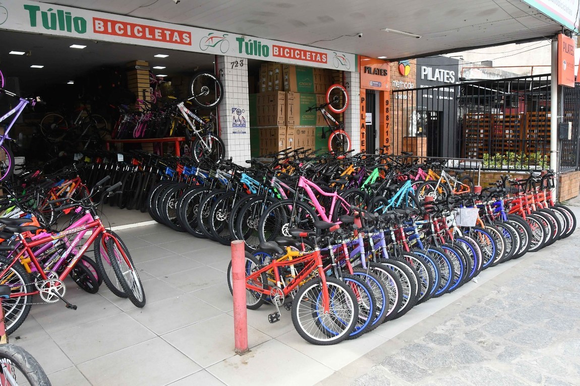 Grupos de pedal crescem na capital