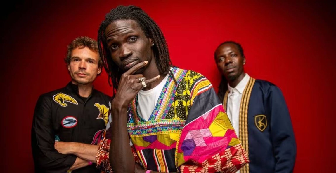 Vila do Porto recebe trio franco-senegalês Guiss Guiss Bou Bess